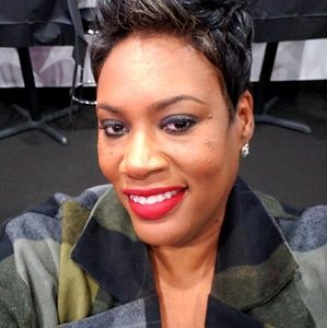 Meet your Posher, Michele